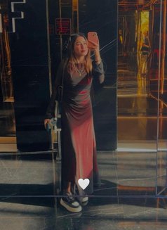 Natasha - puta in Dubai Photo 11 of 11