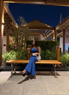 Natasha - puta in Dubai Photo 13 of 18