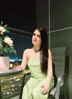 Natasha - escort in Dubai Photo 1 of 7