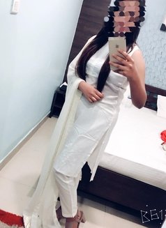 Natasha Real Meet Cam Session - escort in Bangalore Photo 1 of 1