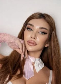 Natasha - escort in Dubai Photo 1 of 4