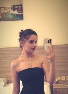 natasha - puta in Muscat Photo 23 of 23