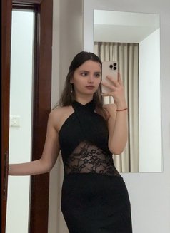 natasha - escort in Muscat Photo 27 of 28