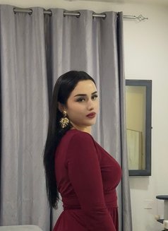 Liza - escort in Muscat Photo 17 of 18