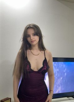 natasha - puta in Muscat Photo 25 of 29