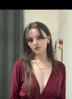 natasha - puta in Muscat Photo 26 of 29