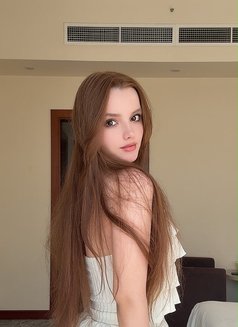 natasha - escort in Muscat Photo 17 of 23