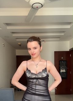 natasha - puta in Muscat Photo 21 of 25