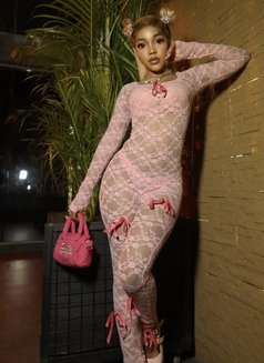 Natasha - escort in Kuala Lumpur Photo 3 of 4