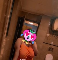 Natasha The Milf - Cam & Real Meet - puta in New Delhi