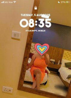 Natasha The Milf - Cam & Real Meet - escort in New Delhi Photo 4 of 4