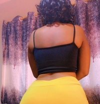 Natasha UG - puta in Nairobi