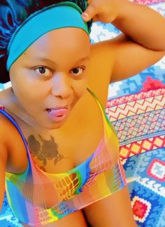 Natasha - escort in Muscat Photo 4 of 9