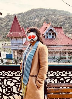 Natasha Verma - escort in Bangalore Photo 4 of 6
