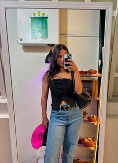 Nataya Malhotra - escort in Bangalore Photo 8 of 12