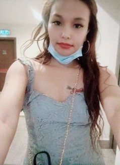 Natazia - escort in Dubai Photo 3 of 7