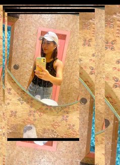 Natcha - puta in Gurgaon Photo 2 of 4