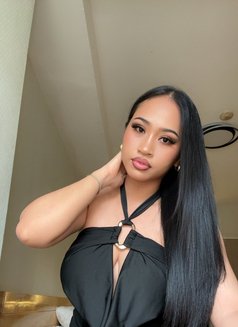 Natcha leaving on 16th - puta in Bangkok Photo 13 of 15