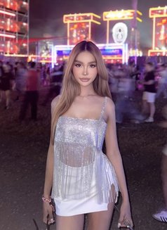 Natcha - escort in Phuket Photo 4 of 5