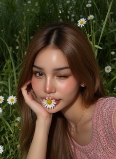 Natcha - Transsexual escort in Phuket Photo 4 of 8