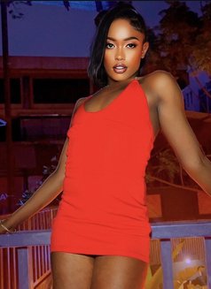 Nate - Transsexual escort in Nairobi Photo 5 of 7