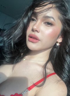 Nathalia Garcia - escort in Kuala Lumpur Photo 3 of 14