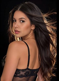 Nathalie - escort in Yokosuka Photo 7 of 9