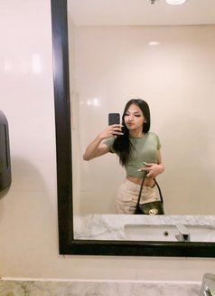 Nathalie Escoto - Acompañantes transexual in Manila Photo 3 of 4