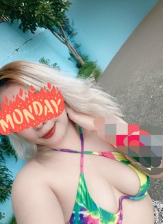 Nathalie - puta in Cebu City Photo 2 of 4