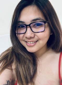 Nathalie - escort in Dubai Photo 3 of 3