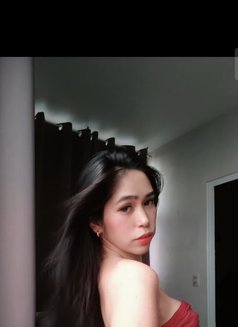 Nathalie - Transsexual escort in Makati City Photo 9 of 10