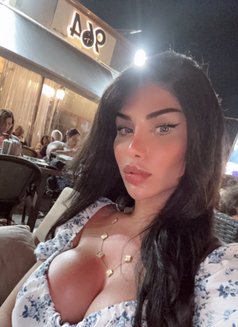 Nathalie - Acompañantes transexual in Beirut Photo 28 of 28