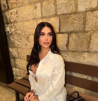 Nathalie - Transsexual escort in Beirut Photo 27 of 28