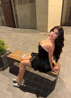 Nathalie - Transsexual escort in Beirut Photo 21 of 22