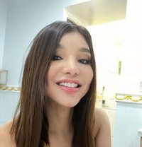 Nathalie - escort in Macao