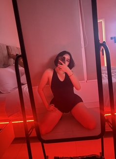 Nathalie Marie - Transsexual escort in Riyadh Photo 14 of 30