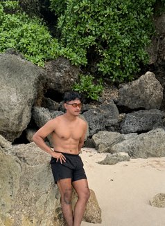 Nathan - Male escort in Bali Photo 3 of 5