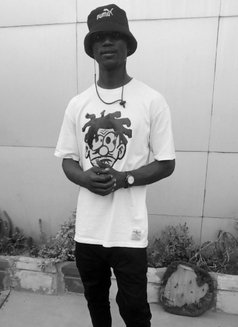 Nathaniel241 - Acompañantes masculino in Lagos, Nigeria Photo 3 of 4
