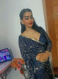 Nathasha - escort in Colombo Photo 4 of 5