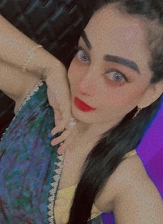 Nathasha - escort in Colombo Photo 5 of 5