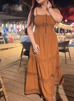 Nathasha - companion in Kandy Photo 2 of 2