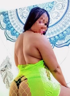 Natie - escort in Chennai Photo 3 of 4