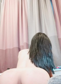 Natii - Transsexual escort in Madrid Photo 21 of 29