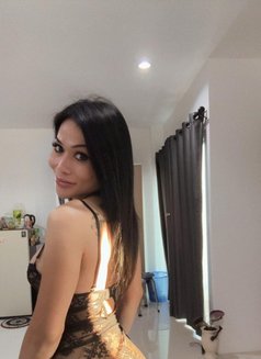 Nattanan - Transsexual escort in Phuket Photo 5 of 7