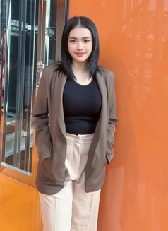 Natty - masseuse in Bangkok Photo 4 of 4