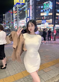 Natty - escort in Osaka Photo 6 of 6