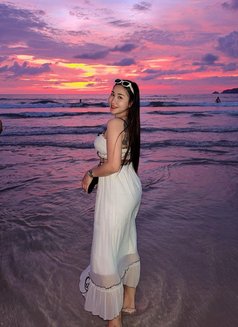 Natty - escort in Riyadh Photo 3 of 4