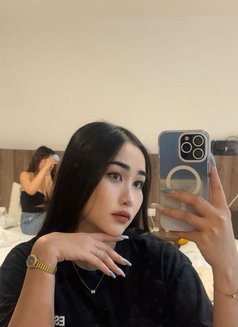 Natty - escort in Riyadh Photo 5 of 10