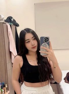 Natty - puta in Riyadh Photo 20 of 23