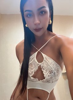 Natty88 - Transsexual escort in Bangkok Photo 4 of 5